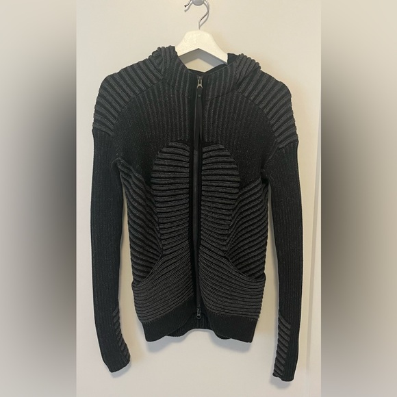 Lululemon Athletica Embrace Hoodie Knit Heathered Medium Grey Black Women’s SZ 6 - Picture 4 of 12